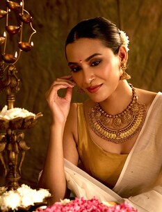 Jaypore Jaypore - Elegant Gold Jewelry Collection